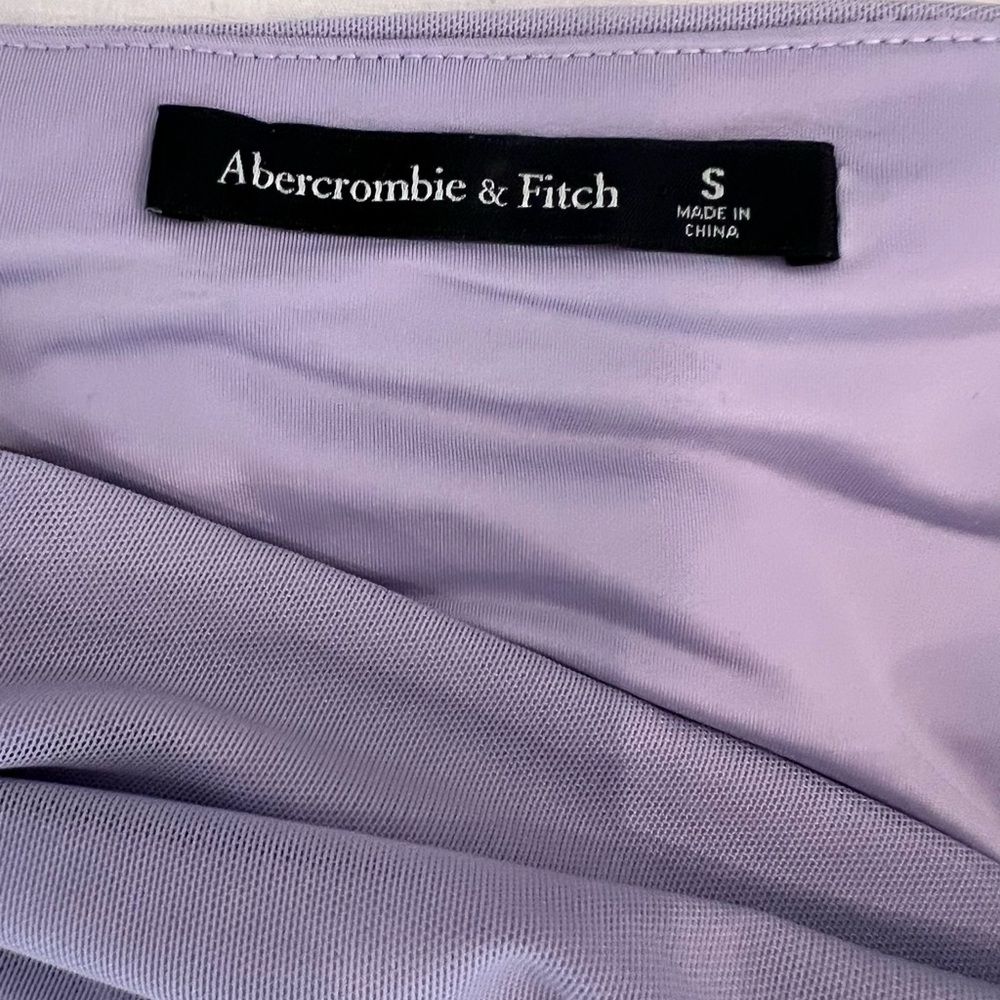 Abercrombie & Fitch Mesh Asymmetrical Off-The-Shoulder Maxi Dress - Picture 5 of 5